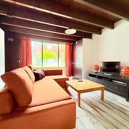 Family Duplex With Terrace In Apartamento