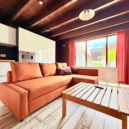 Family Duplex With Terrace In